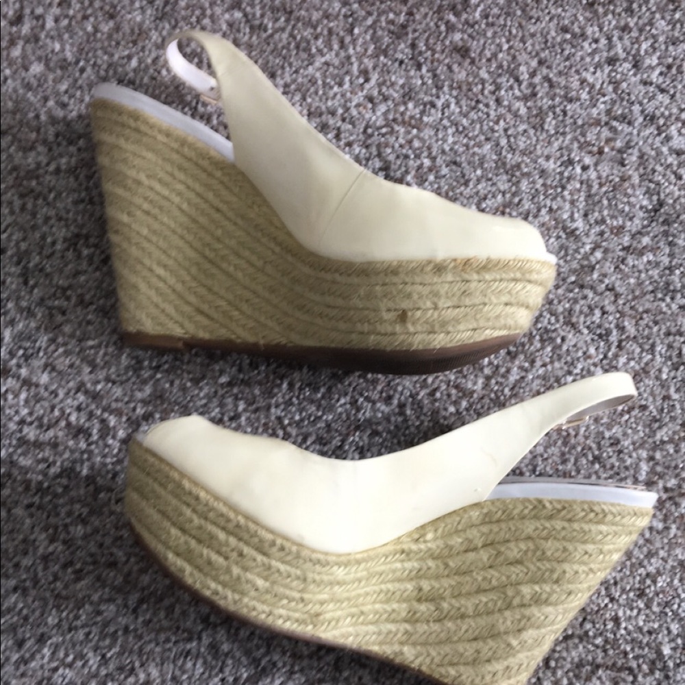 Jessica Simpson off white womens wedges size 7.5